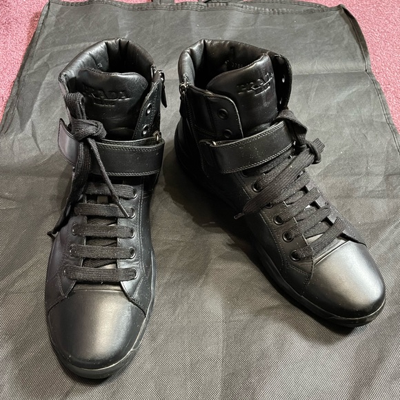 Prada leather ankle boots - Picture 3 of 4